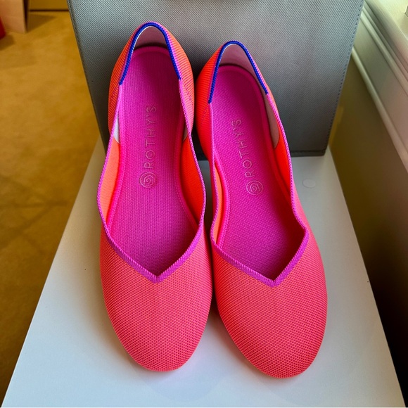 Rothy's Two-Tone Knit Ballet Flats in Pink and Coral Blue Trim Size W12 - Picture 10 of 10